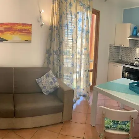 La Perla Marina Casa Apartment *